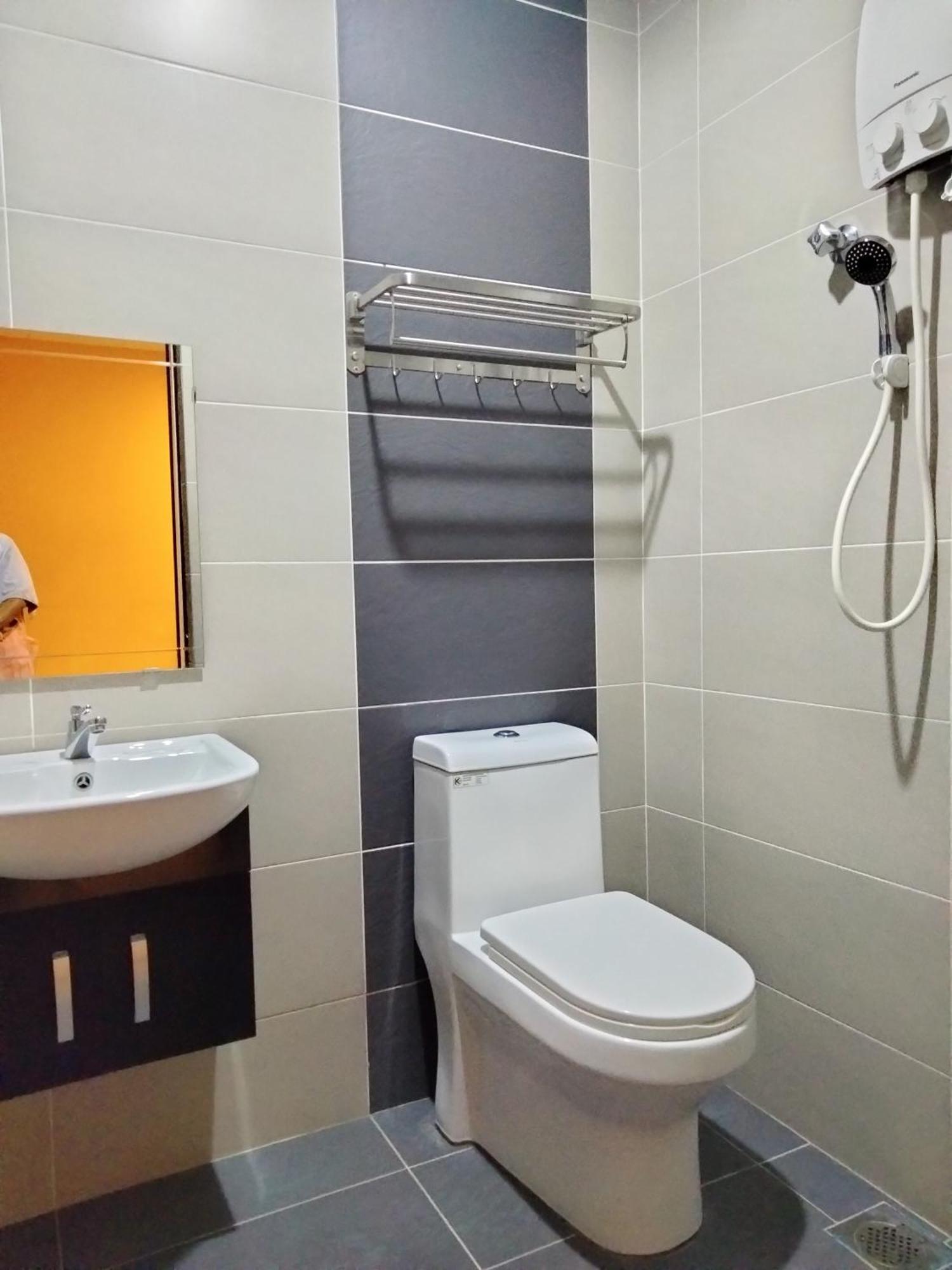 Weng Kong Homestay Slim River Extérieur photo