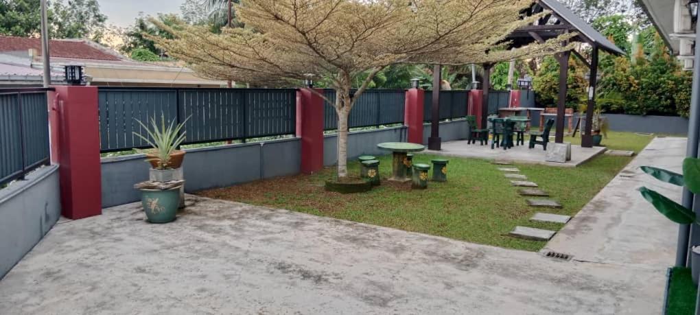 Weng Kong Homestay Slim River Chambre photo
